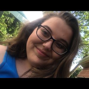 Meet your Posher, Madyson